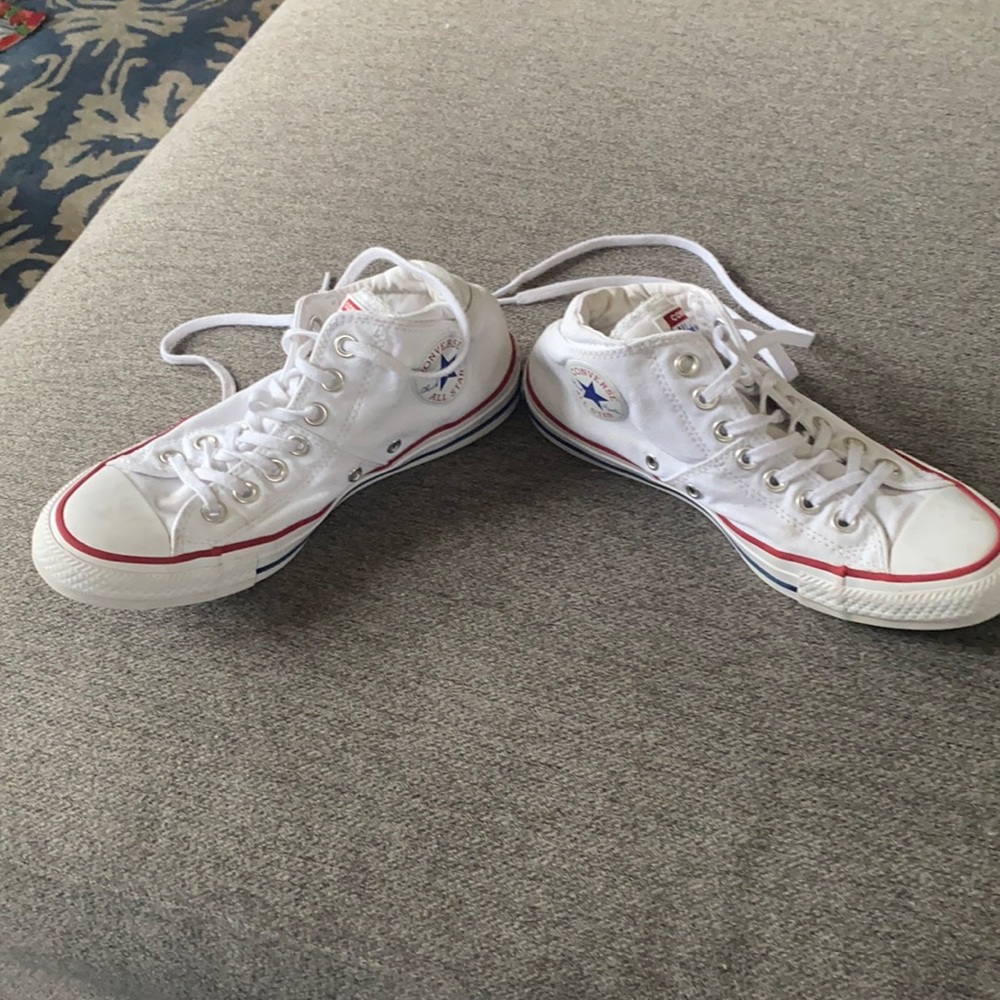 Converse all star women’s high tops size 8.5